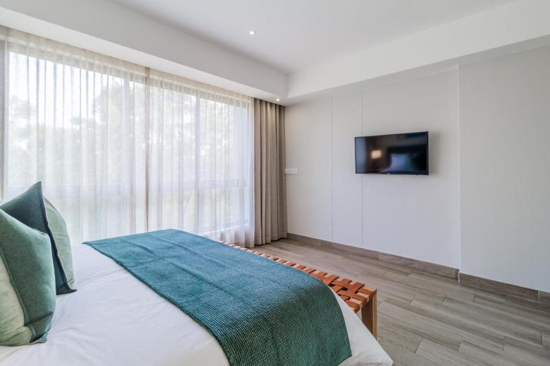 Stay Menlyn Pretoria Exterior photo