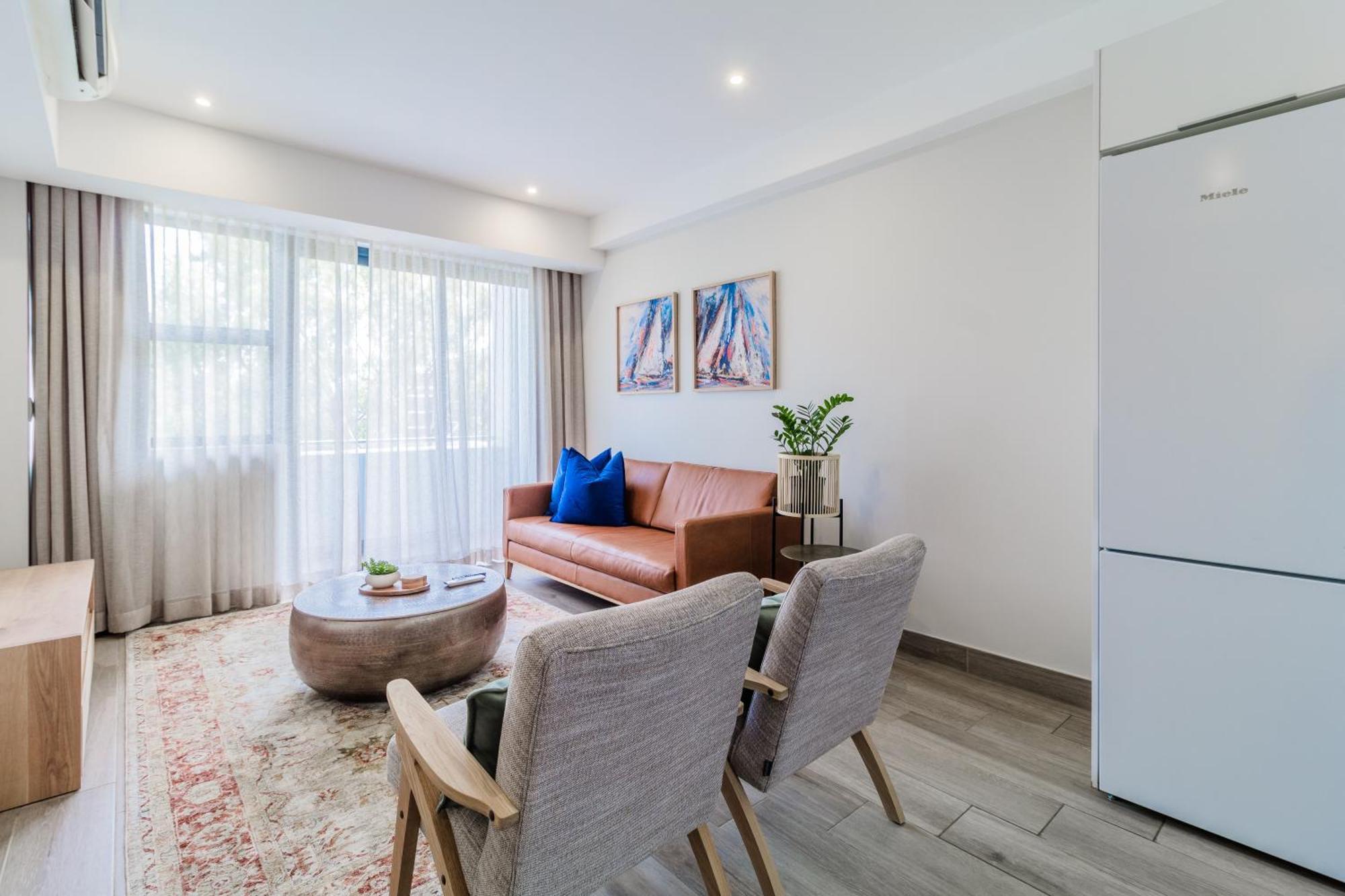 Stay Menlyn Pretoria Exterior photo
