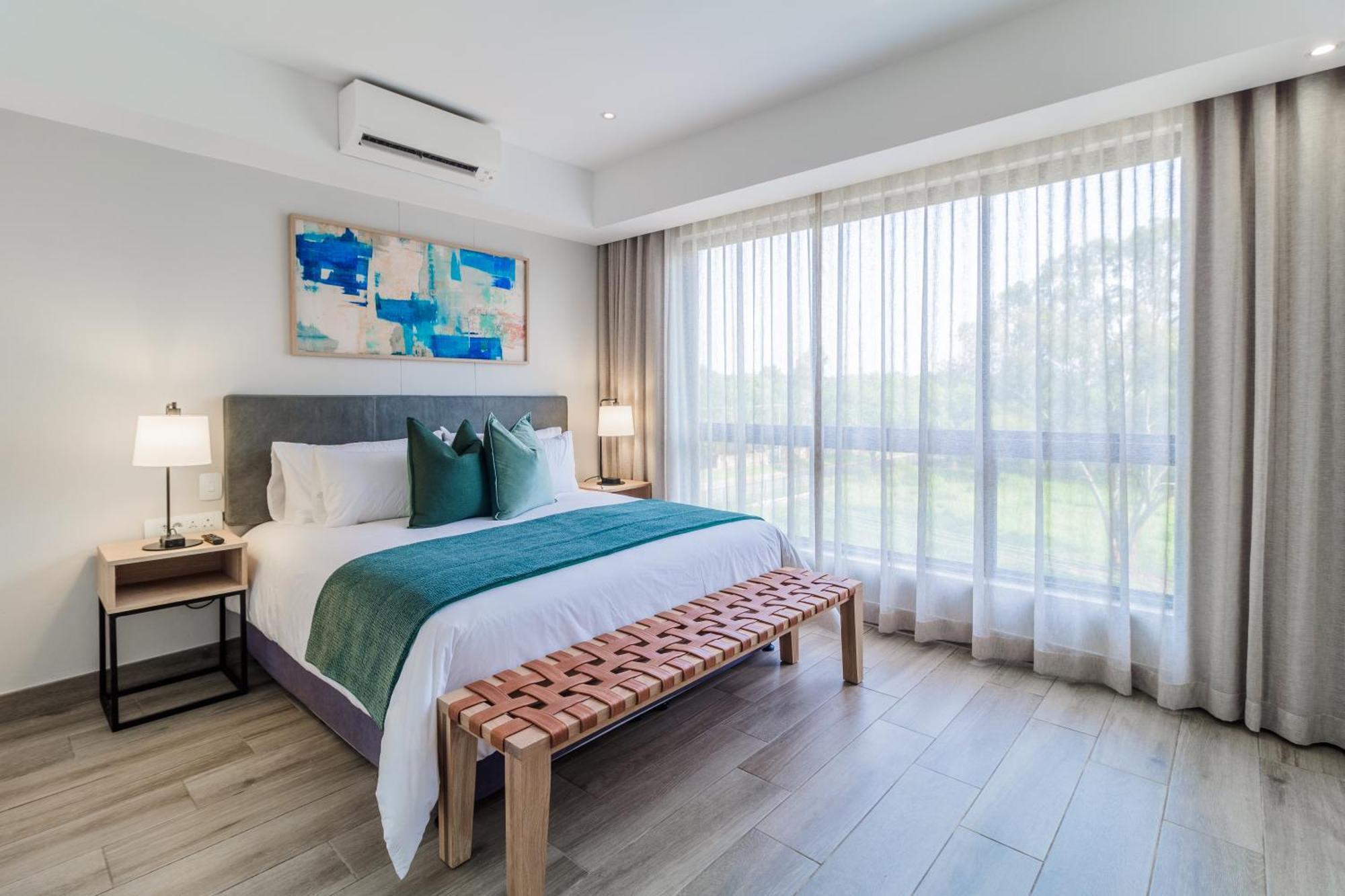 Stay Menlyn Pretoria Exterior photo
