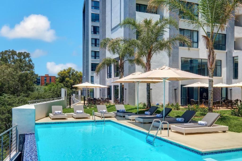Stay Menlyn Pretoria Exterior photo